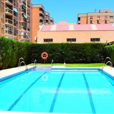 Amplio Y Luminoso Apartamento Cerca Del Centro Y La Playa Con Piscina Y Parking Privado Малага Экстерьер фото
