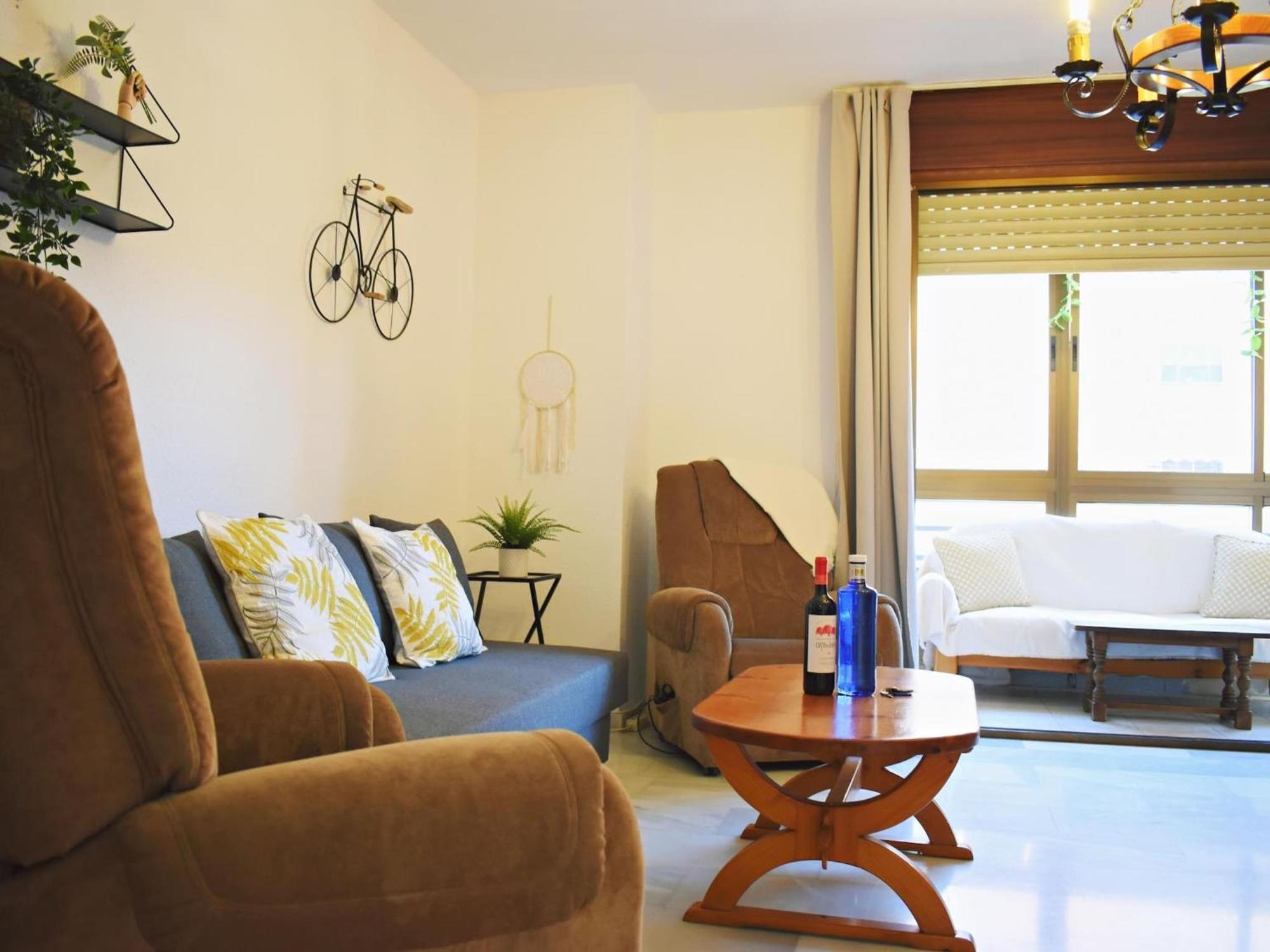 Amplio Y Luminoso Apartamento Cerca Del Centro Y La Playa Con Piscina Y Parking Privado Малага Экстерьер фото