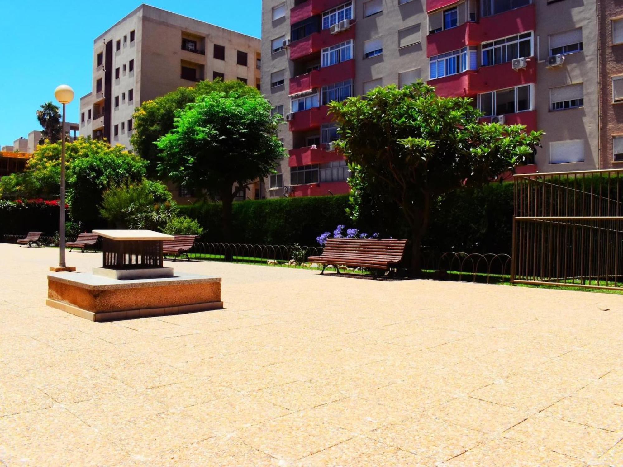Amplio Y Luminoso Apartamento Cerca Del Centro Y La Playa Con Piscina Y Parking Privado Малага Экстерьер фото